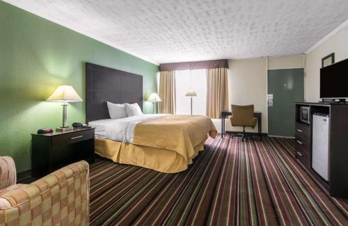 Horse Cave Hotel | Quality Inn & Suites