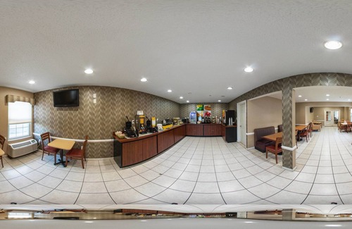 Kingmont Hotel | Quality Inn