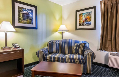 Jackson Hotel | Quality Inn