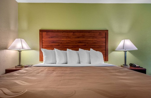 Morgantown Hotel | Quality Inn
