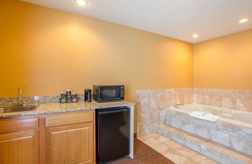 York Hotel | Quality Inn