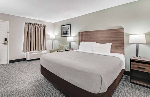 White House Hotel | Quality Inn White House