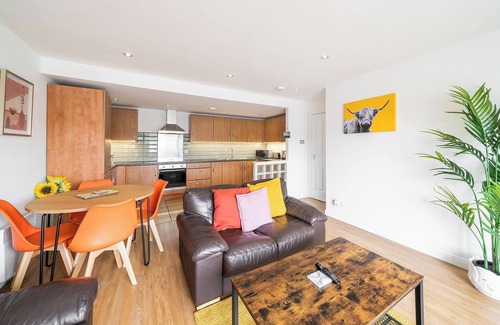 Dundee Apartment | Quayside Apartment - City Quay Comfort