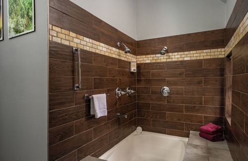 Five Points Bed & Breakfast | Queen Anne Bed And Breakfast