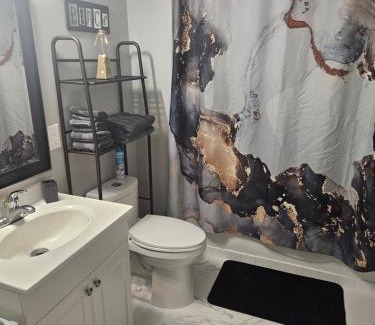 Regina House | Queen City Comfort