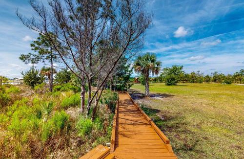 St. Marys House | Queen Palm Estate
