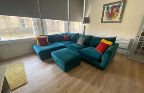 Newcastle-upon-Tyne Apartment | Queen Street Quayside Apartment, NE1 Grade 2 Listed