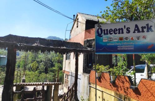 Nallathanniya House | Queens Ark
