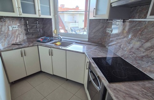 Kecskemet Apartment | Quelle Apartment - 2BR Apartment with private garden connection and sauna