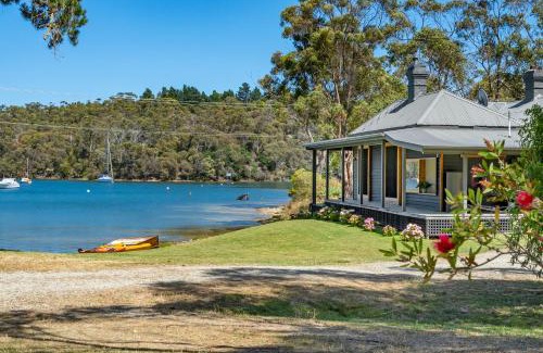 Barnes Bay House | 'Questa' Heritage Cottage