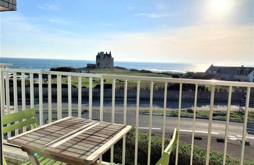 Quiberon Apartment | Quiberon - Studio 33m² proche centre avec parking et animaux acceptés - FR-1-478-96