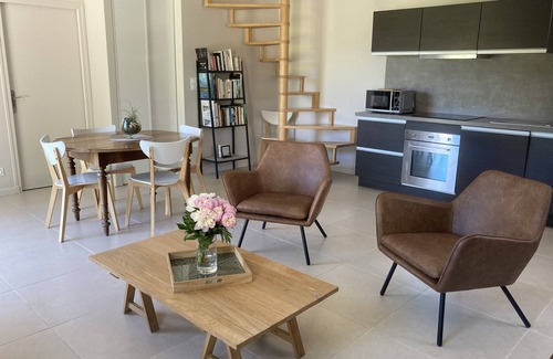 Avignon House | QUIET AIR-CONDITIONED GITE WITH 2 BEDROOMS AND THEIR PRIVATE BATHROOM