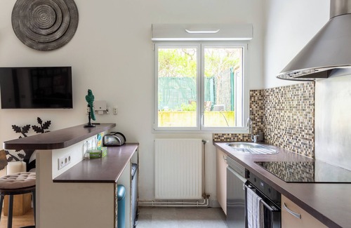 Le Pre-Saint-Gervais Apartment | Quiet and Welcoming Loft Metro Hoche Paris