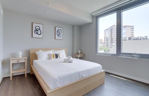 Clarendon Apartment | Quiet Apartment Steps from the Subway at Clarendon