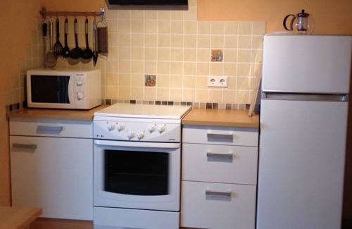 Esthal Apartment | Quiet apartment with beautiful views