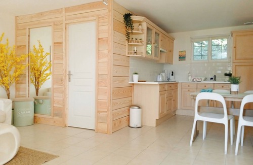 Verfeil Apartment | Quiet apartment with swimming pool in the countryside near Toulouse