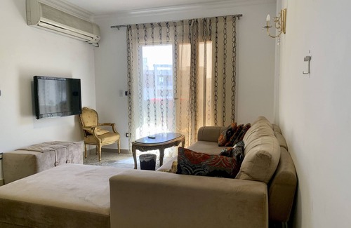 Madinaty Bed & Breakfast | Quiet bedroom in Madinaty