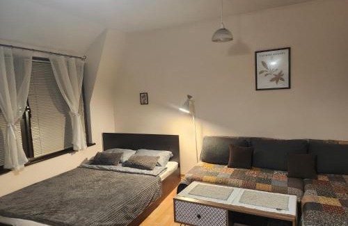 Pazardzik Apartment | Quiet central studio