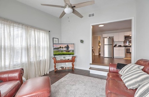 Goose Creek House | Quiet Comfort -Near Charleston Attractions- Family Friendly