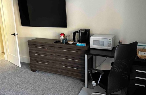 Gold River Apartment | Quiet corner on Burman