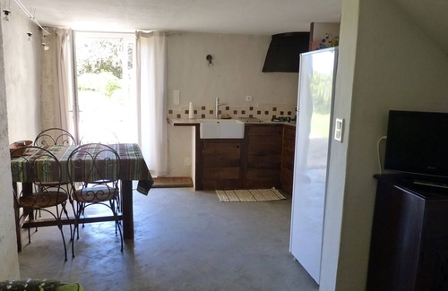 Saint-Just Cottage | Quiet cottage with garden, swimming pool, view of surrounding countryside, in green Périgord