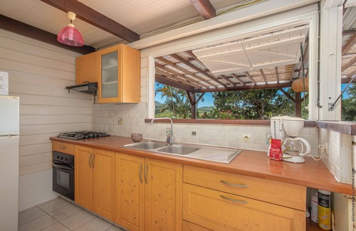 Sainte-Anne House | Quiet family bungalow Sainte Anne pool