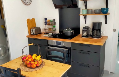 Creances House | Quiet family house near shops and close to the sea 3bed 6pers