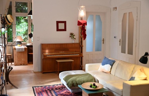 Szentimrevaros Apartment | Quiet Haven in the Middle of the City