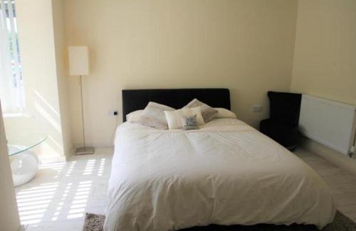 Birchanger House | Quiet house beside Stansted Airport