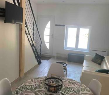 Quincy-Voisins Apartment | Quiet house near Disneyland