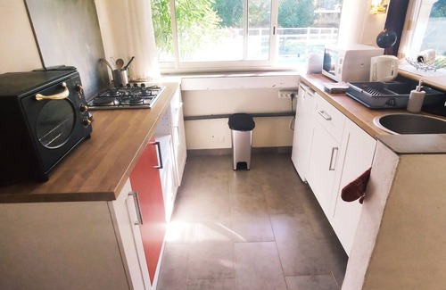 Bollene House | Quiet independent cottage for 1 or 2 people