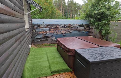 Lantinen District House | Quiet Private room in shared home - Yksityinen rauhallinen huone kodissa- 15min To city