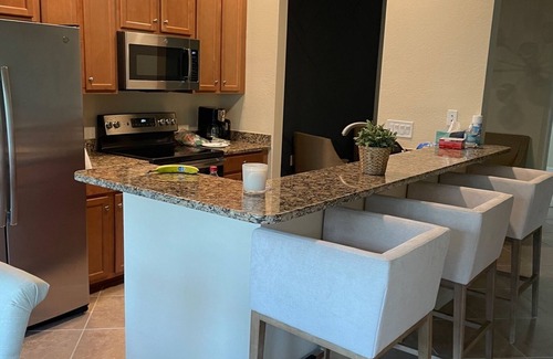 Cypress Lake Condo | Quiet & relaxing like new condo close to Sanibel 10min and Ft Myers Beach 15min
