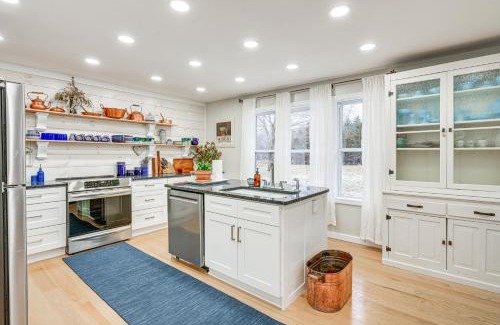 Elwell House | Quiet Shepherd Home Near CMU Campus!