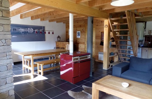 Ventron Ski Chalet | Quiet, south-facing chalet with mountain views