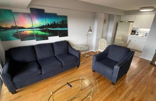 Southeast Colorado Springs Condo | Quiet, Spotless Condo with King Bed for your Getaway!