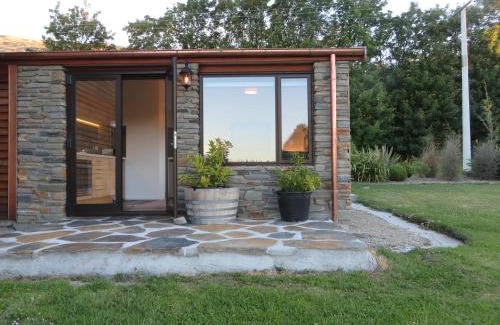 Bendigo House | Quiet studio in Paradise