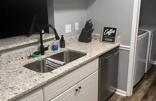 Martinez House | Quiet Townhome in Augusta/Martinezn