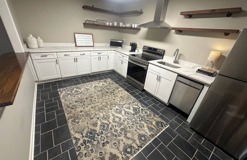 Northport House | Quiet Tuscaloosa Retreat