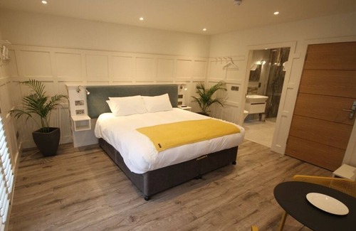 Cahirciveen Hotel | Quinlan & Cooke Boutique Townhouse