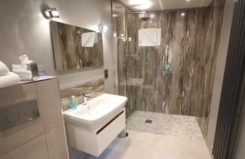 Cahirciveen Hotel | Quinlan & Cooke Boutique Townhouse