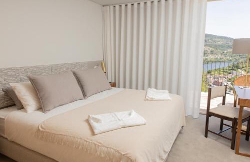 Cinfaes House | QUINTA ALTO DO RIO