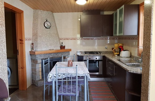 Sever do Vouga Cottage | Quinta do Sobreiral (House of Cedars) 4 people