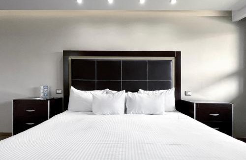 Saltillo Hotel | Quinta Dorada Hotel & Suites