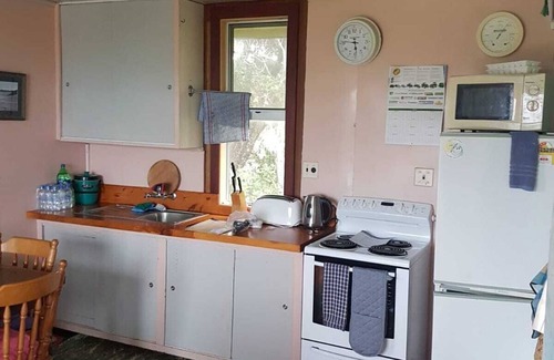 Pouto House | Quintessential kiwi bach
