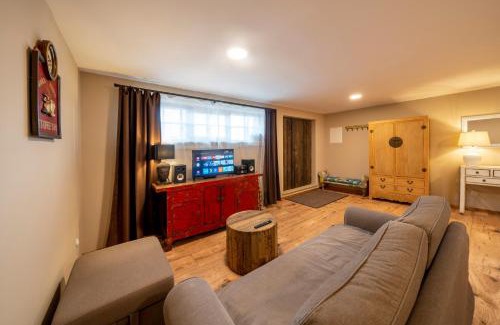 Chyne Apartment | Quite place Terrace Forest nearby Recuperation