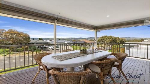 Aldinga Beach House | R & R Aldinga Beach by Wine Coast Holidays