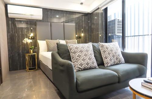 Singapore River Apartment | R Residences