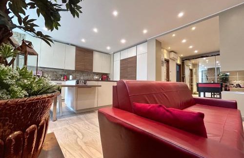 Affori Apartment | R39 Elegant Apartment with Private Parking