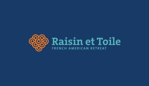 La Rochebeaucourt-et-Argentine Resort | Raisin et Toile - French American Retreat